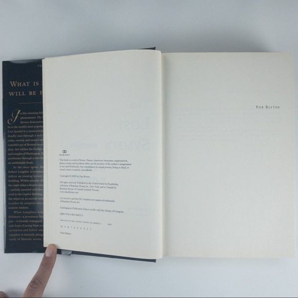 2/$30 - The Lost Symbol by Dan Brown - Picture 6 of 16